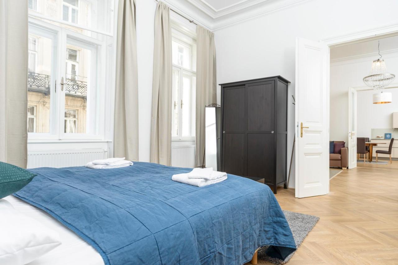 Senator Suite Stephansplatz By Ichbucheat Vienna Exterior photo