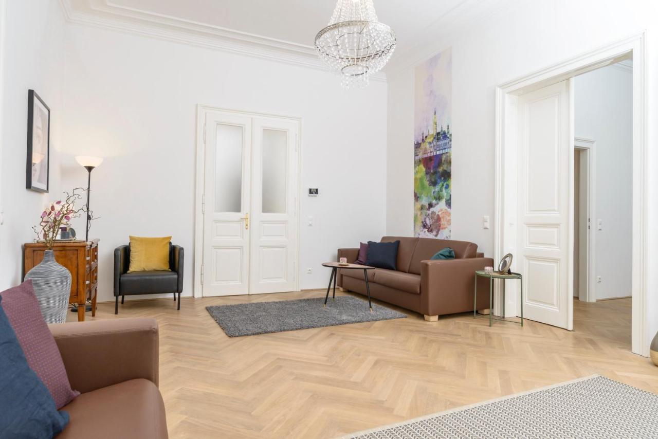 Senator Suite Stephansplatz By Ichbucheat Vienna Exterior photo