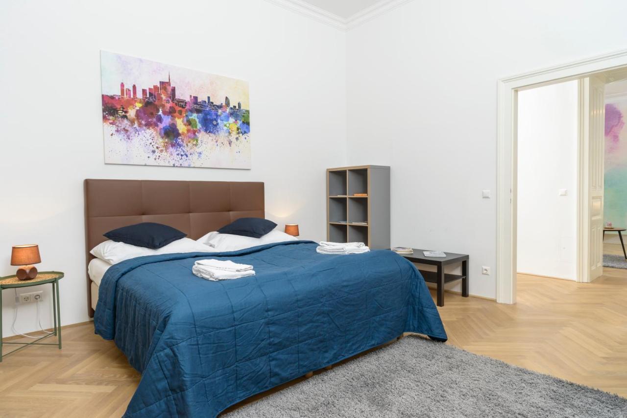 Senator Suite Stephansplatz By Ichbucheat Vienna Exterior photo