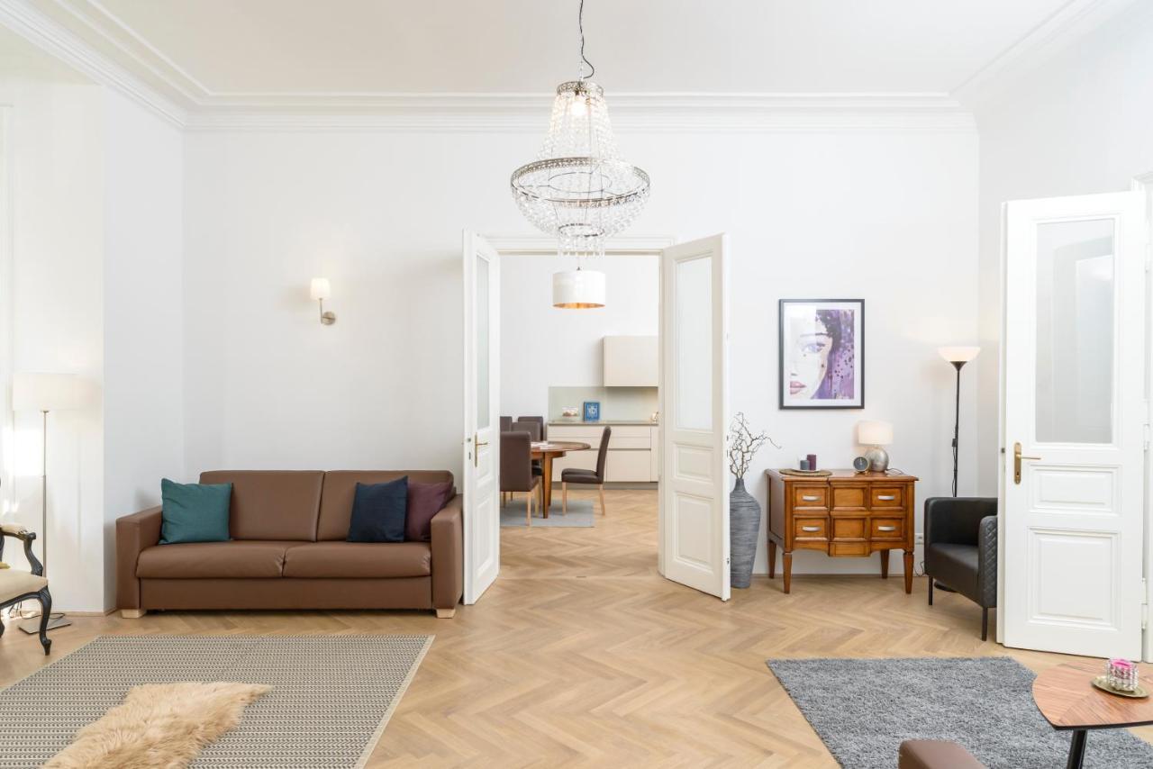 Senator Suite Stephansplatz By Ichbucheat Vienna Exterior photo