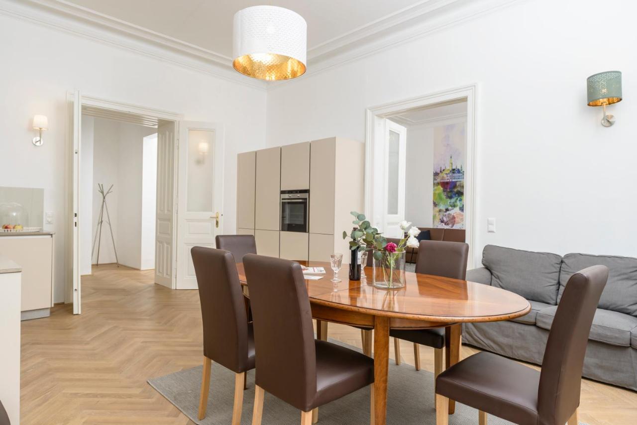 Senator Suite Stephansplatz By Ichbucheat Vienna Exterior photo