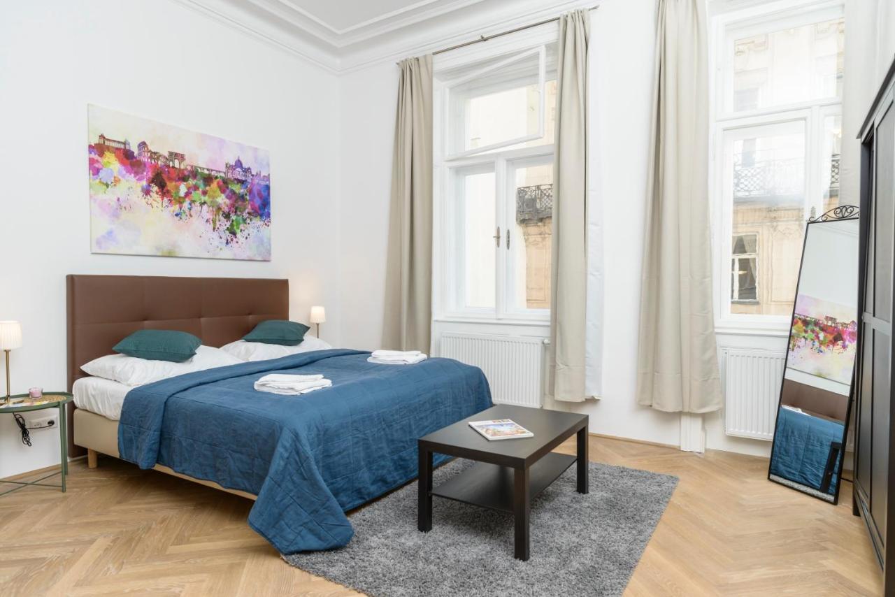 Senator Suite Stephansplatz By Ichbucheat Vienna Exterior photo