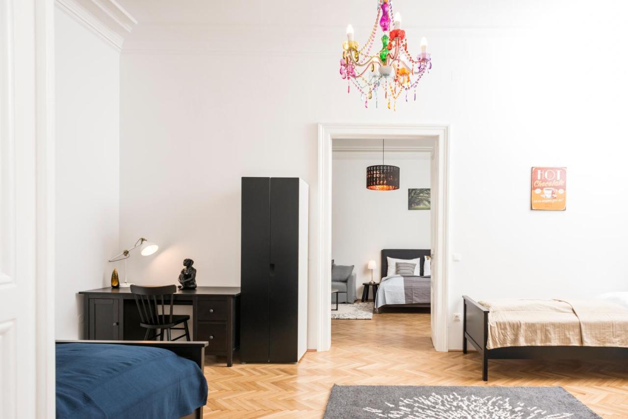 Senator Suite Stephansplatz By Ichbucheat Vienna Exterior photo