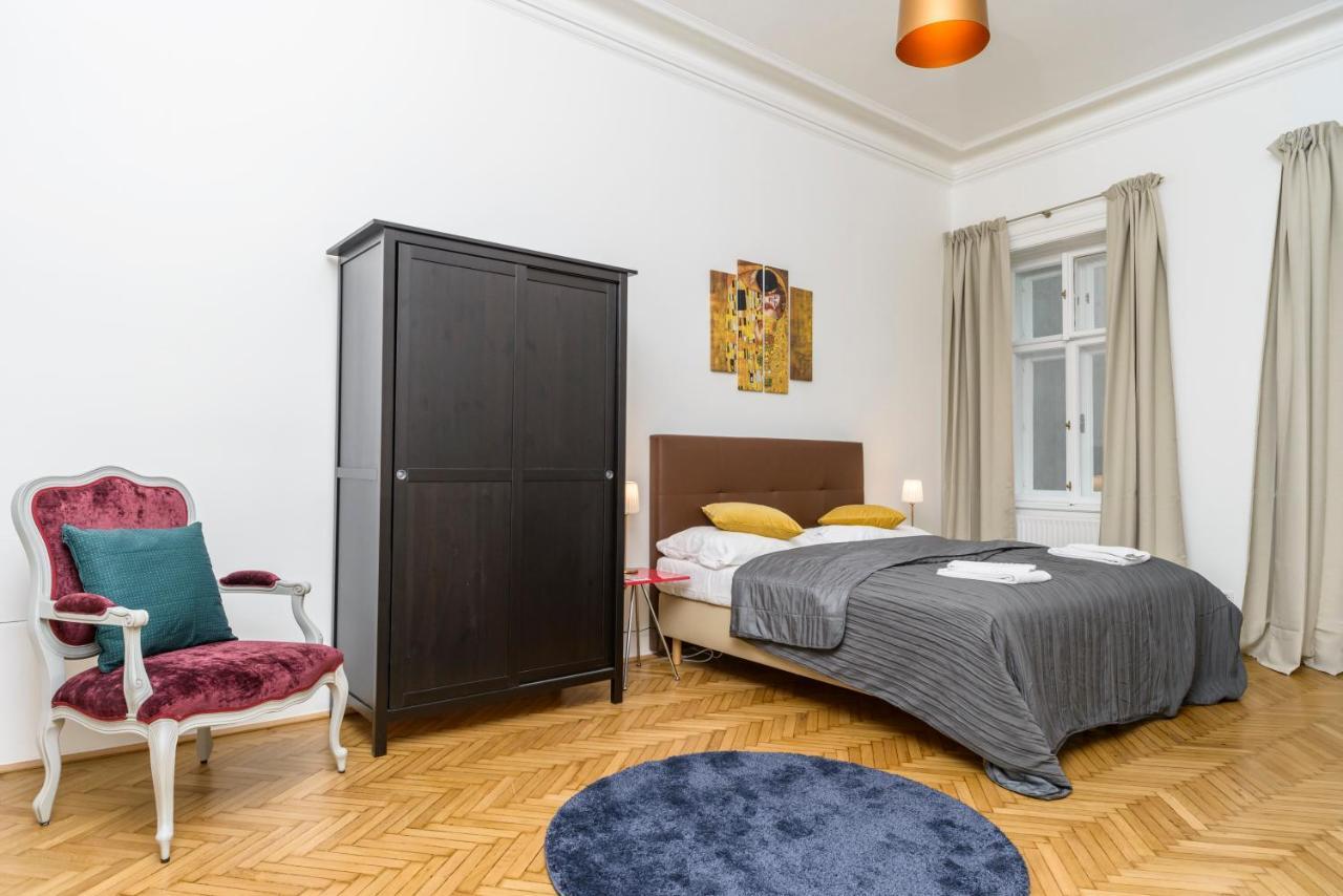 Senator Suite Stephansplatz By Ichbucheat Vienna Exterior photo