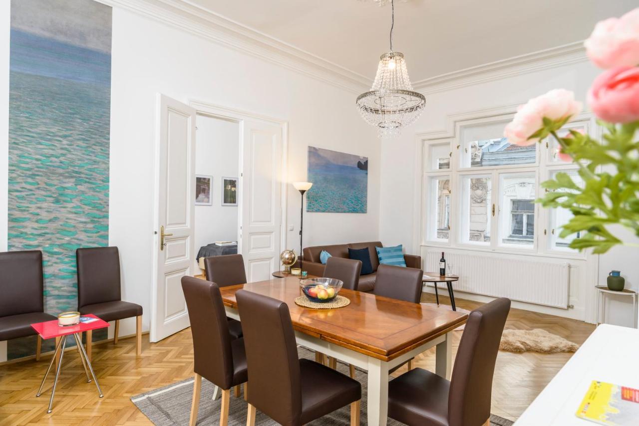 Senator Suite Stephansplatz By Ichbucheat Vienna Exterior photo