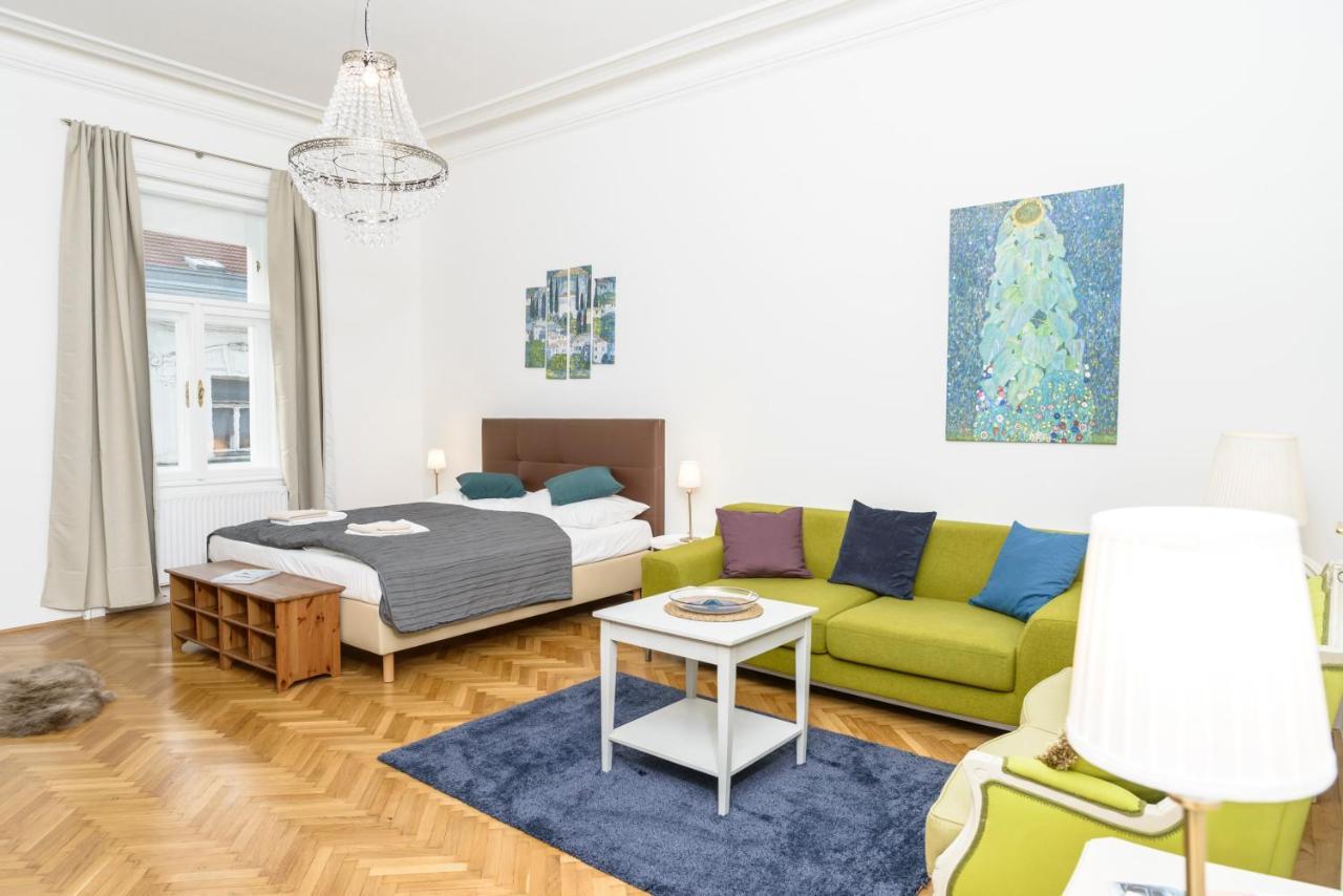 Senator Suite Stephansplatz By Ichbucheat Vienna Exterior photo